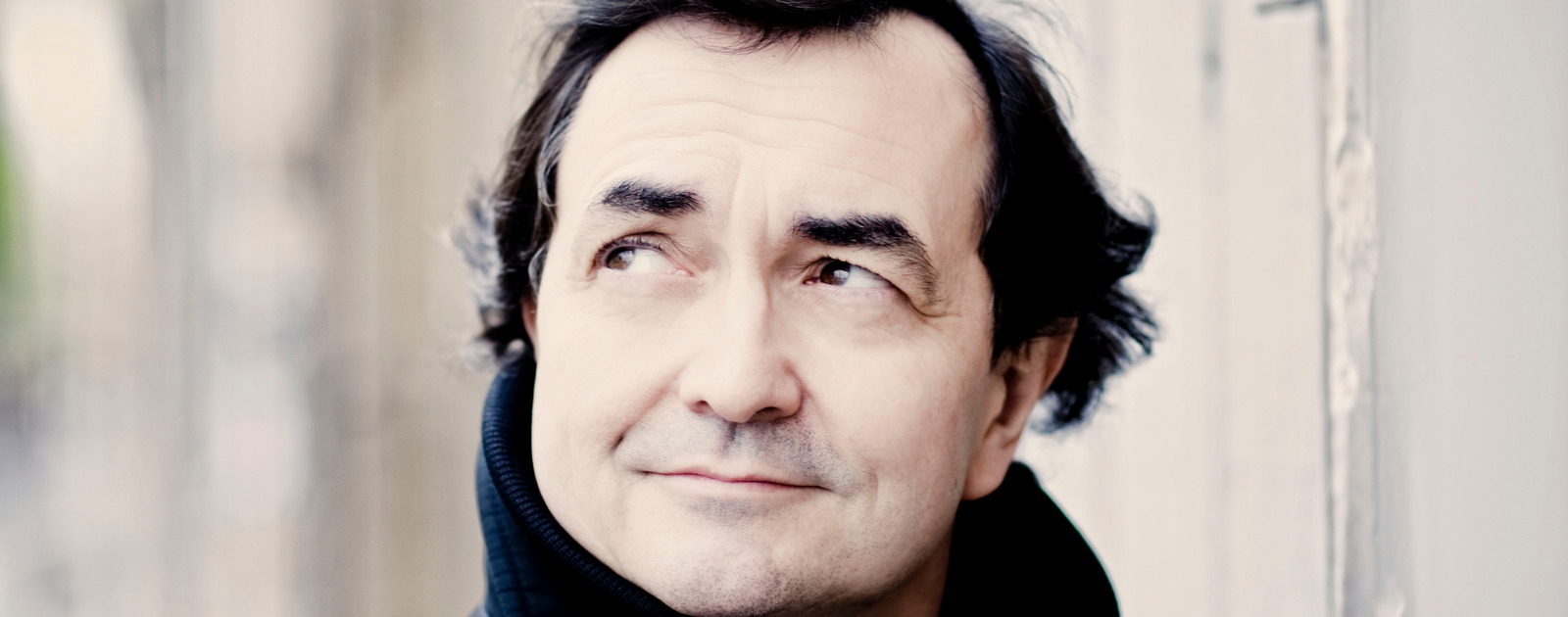 Aurora Orchestra with Pierre Laurent Aimard Pierre Laurent Aimard